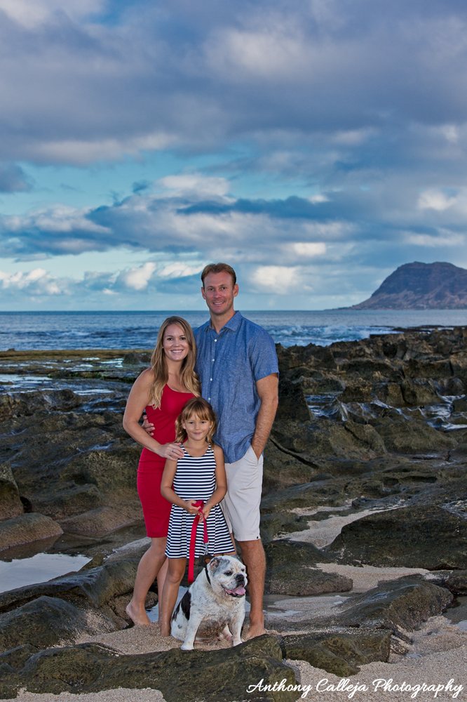 Affordable Family With Pet Beach Photo Session