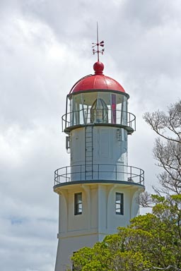 The Diamond Head Lighthouse is built on the steep coast cliff of the extinct Diamond Head Volcano. The original lighthouse was built in 1899 & the original fresnel lens is still in use today.