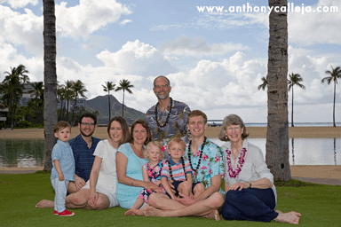 Hilton Hawaiian Family Portrait Photographers
