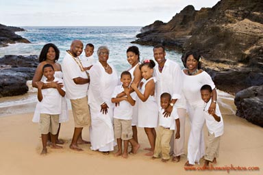 Oahu Group Family Portrait