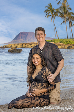 Maternity photography session Paradise Cove Beach, Kapolei, Hawaii