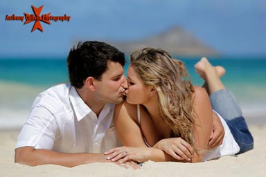 Engagement Couples Photography Waimanalo Beach