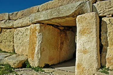 hagar qim neolithic temple